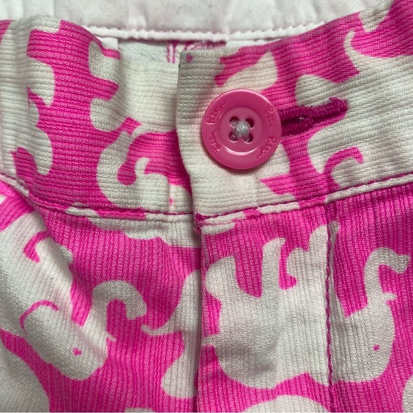 Lilly Pulitzer Scallop Hem Buttercup Shorts Pink Elephant Print Size 2 - Picture 2 of 10